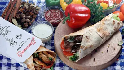 Ebeneezer's Kebabs & Pizzeria (湾仔)